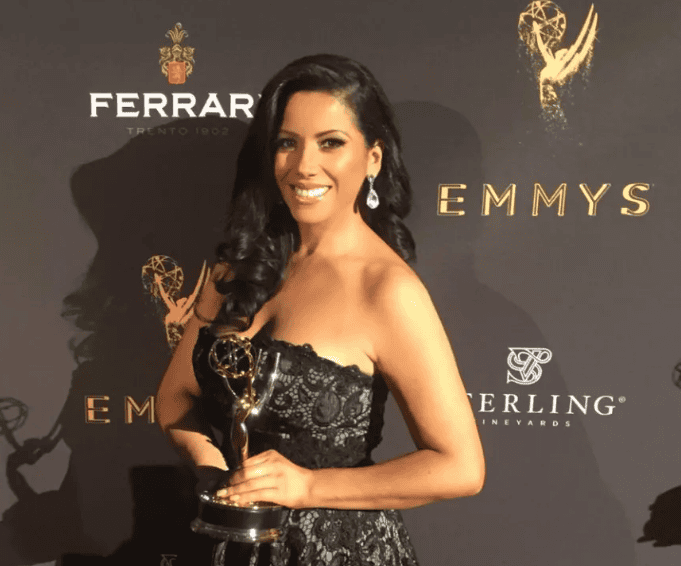 Gabriela Rosales fue Miss Mundo Guatemala y desarrolló una brillante carrera como presentadora de televisión en Estados Unidos: su trabajo informativo le ha ganado cuatro premios Emmy. – SoyMigrante.com REVISTA Gabriela Rosales fue Miss Mundo Guatemala y desarrolló una brillante carrera como presentadora de televisión en Estados Unidos: su trabajo informativo le ha ganado cuatro premios Emmy.