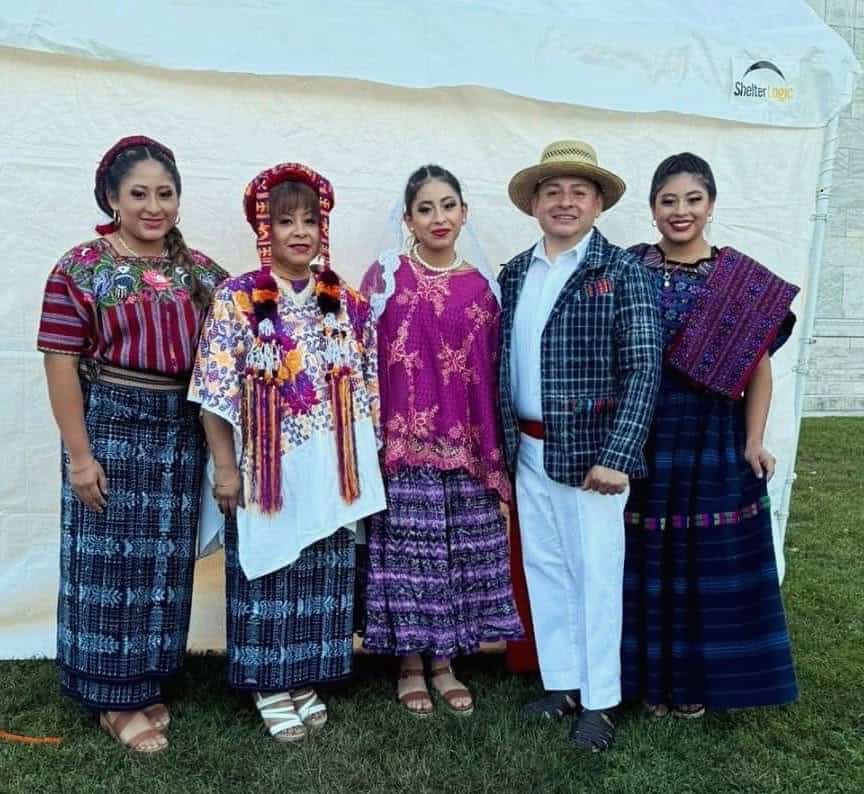 Directivos del Guatemalan Center of New England, que hicieron posible la realización del festival, superando contratiempos e inconvenientes. (Foto cortesía Tiana Ochoa)