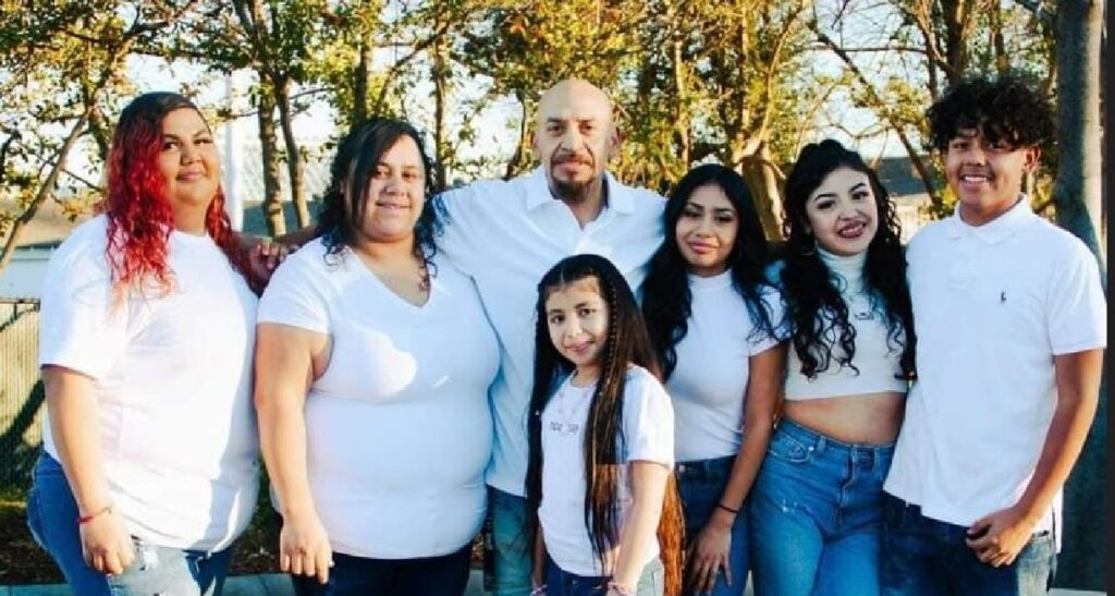 La unión de su familia es el mejor testimonio de valores consolidados para William Velásquez, migrante guatemalteco radicado en Oklahoma