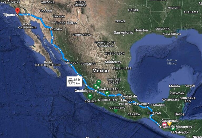 Así cantando con su guitarra o con mariachis, Walter Villatoro llegó a Tijuana, aproximadamente en 1989. Imagen de Google Maps usada solo como referencia.
