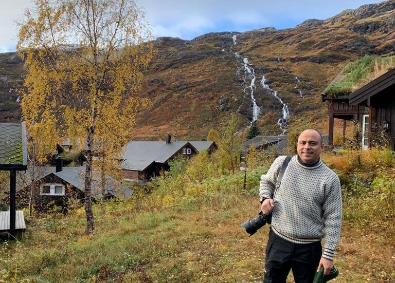Hugo Navarro estuvo en Noruega durante un semestre como parte de sus estudios de Maestría en Administración sostenible. Allí pudo aprender de modelos de conservación y aprovechamiento natural.