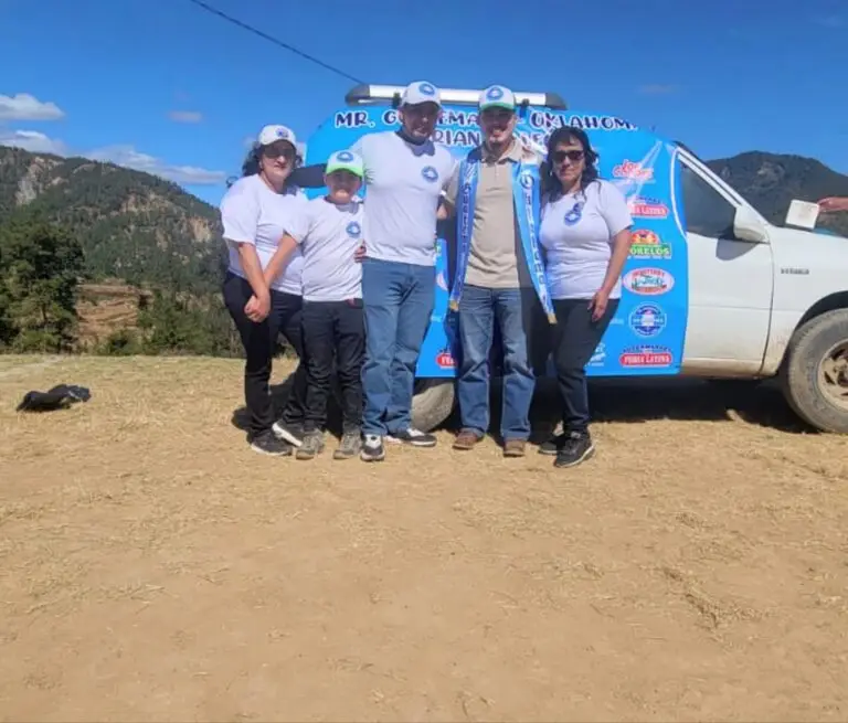 Familia y voluntarios apoyaron el evento en Guatemala