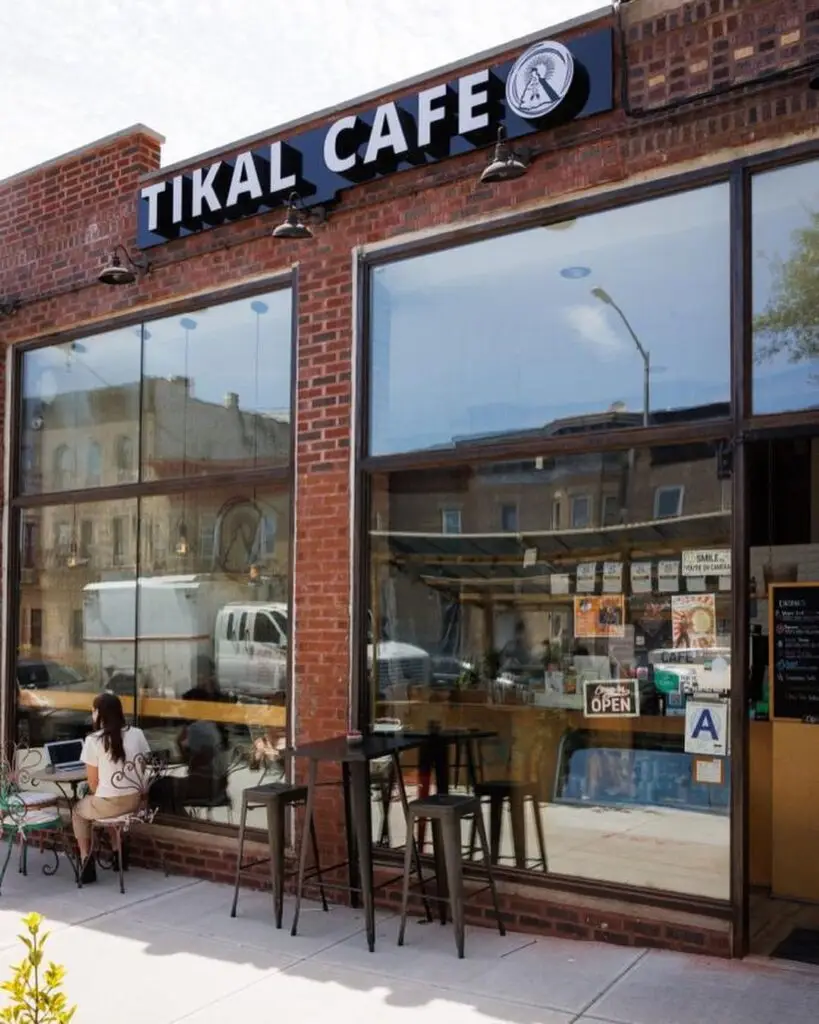 Tikal Café es el emprendimiento de Darwin Pérez y Carol Paxtor en Brooklyn. Los comienzos fueron difíciles, según cuenta Pérez. – SoyMigrante.com – SoyMigrante.com