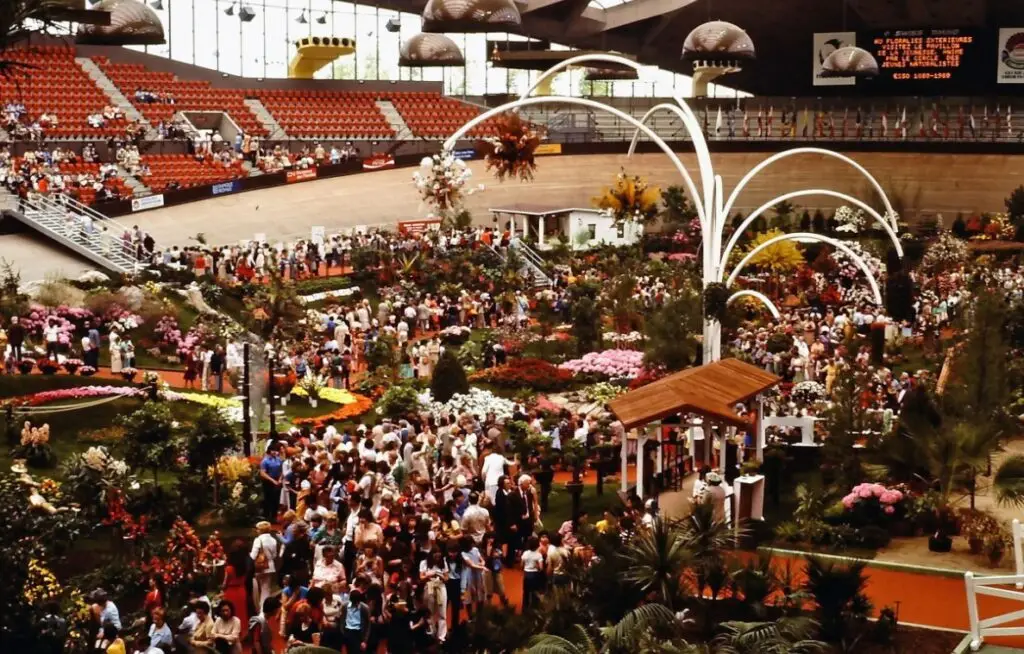 La Exposición Floralía de Canada en 1980 fue el primer gran proyecto en el que participó Carlos Martínez y que le abrió el camino hacia la arquitectura paisajística (2)