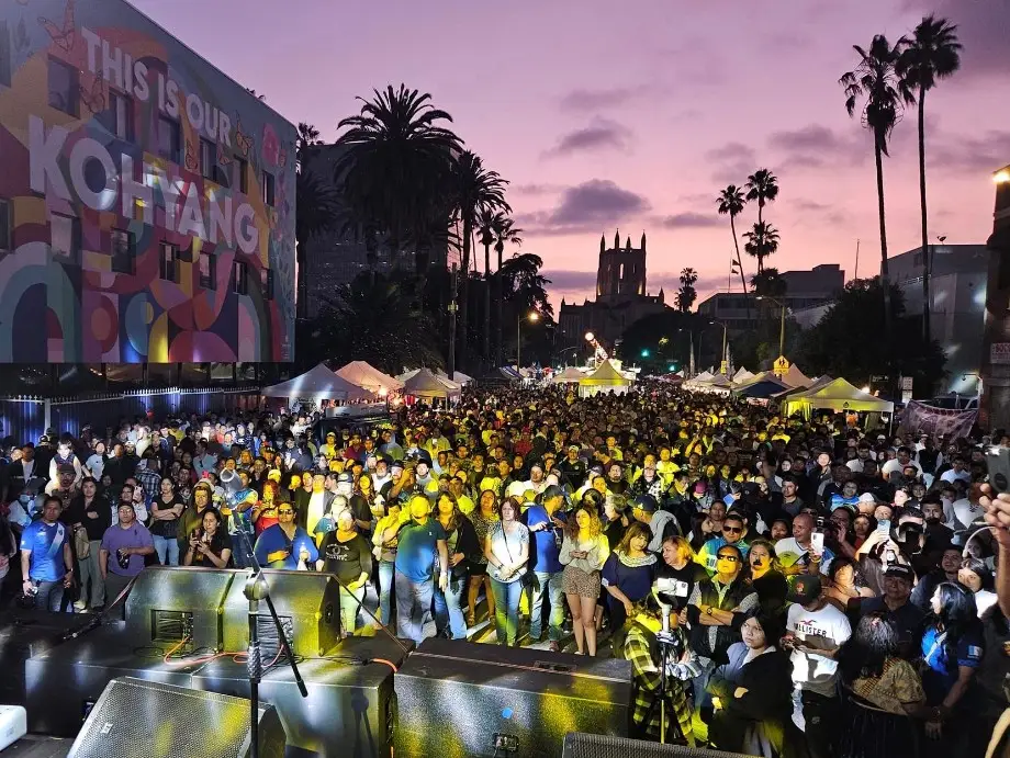 Conciertos de marimba, presentación de convites y danzas, cantantes y acto cívico forman parte del programa en el escenario principal de la Feria Cultural Guatemalteca. (Fotografía cortesía René Amiel, organizador) – SoyMigrante.com – SoyMigrante.com