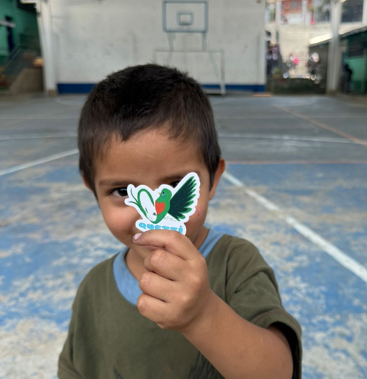 Proyecto Quetzi: donación migrante para niños y jóvenes de una escuela en Guatemala