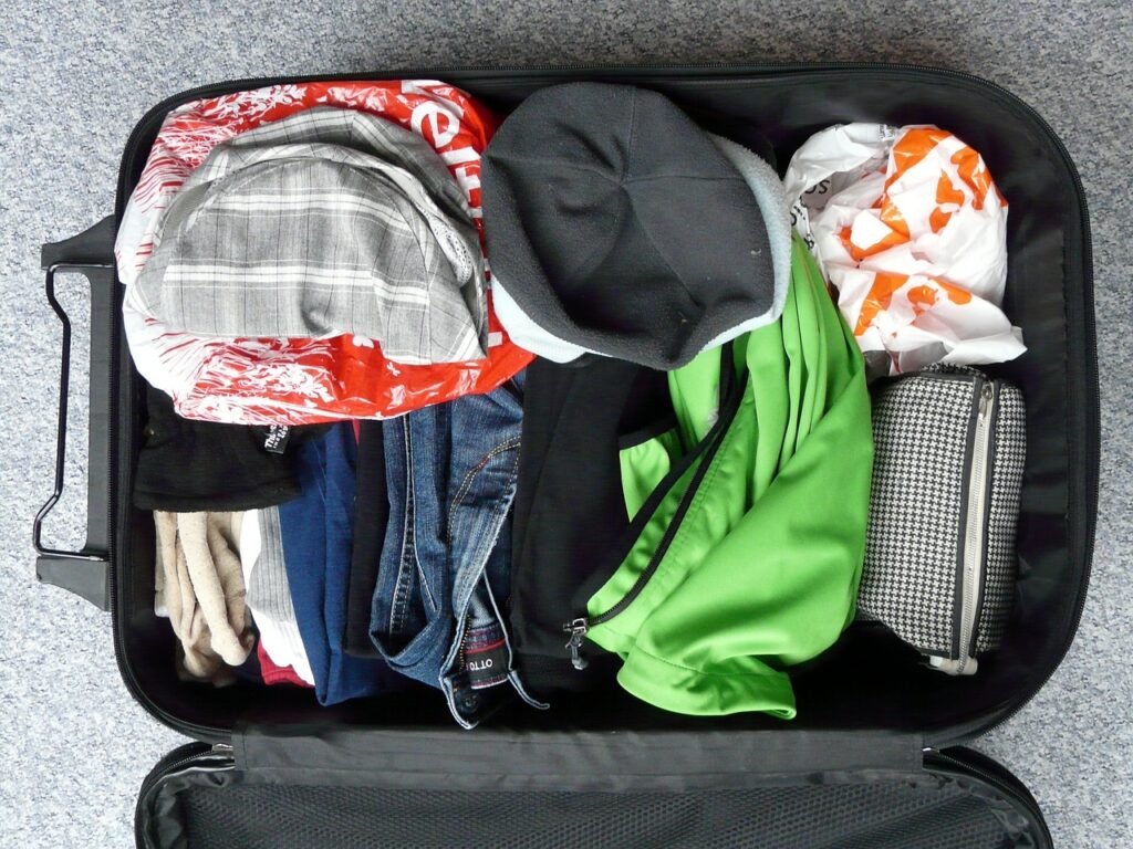 ¿Qué artículos puedo llevar en mi equipaje de mano? Esta es la lista  – SoyMigrante.com – SoyMigrante.com