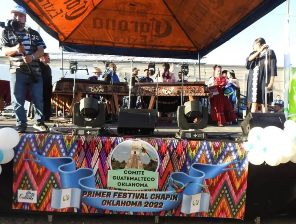 La primera edición del Festival Chapín en Oklahoma fue en 2022. Desde entonces ha sido un éxito creciente y por ello este año tendrá un espacio más amplio para recibir a todos. (Fotografía Facebook Comité Guatemalteco de Oklahoma) – SoyMigrante.com – SoyMigrante.com