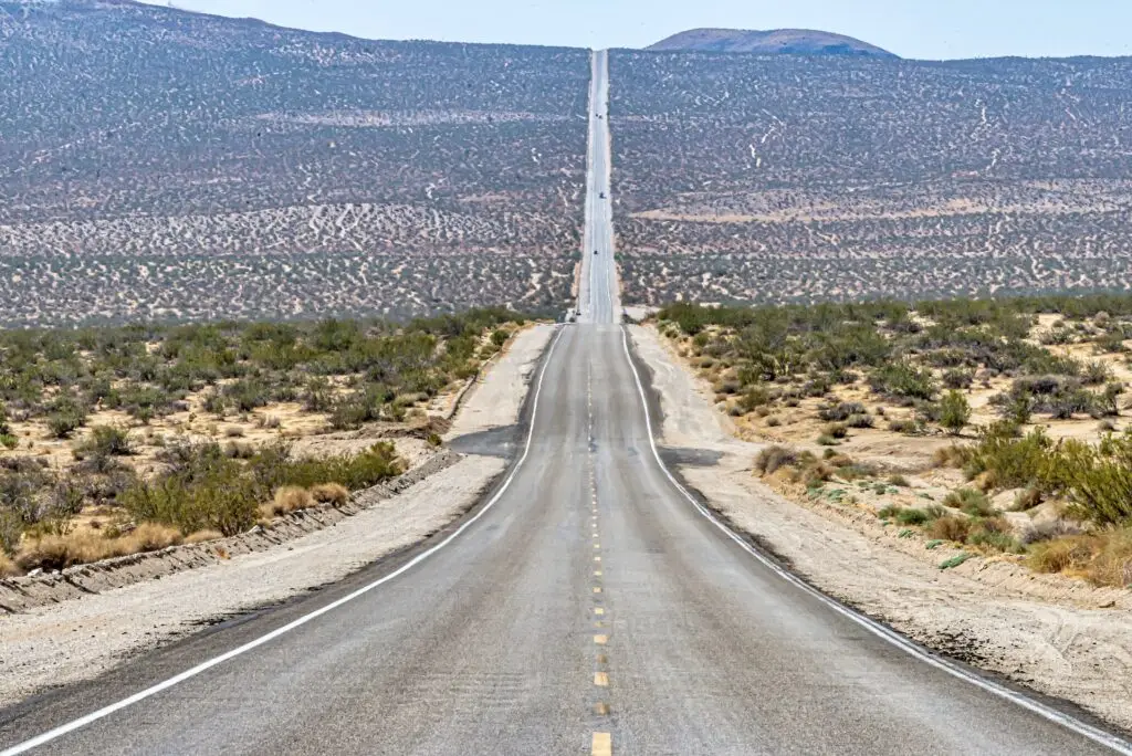 La red vial en Estados Unidos tiene cuatro clasificaciones de rutas. Foto: FeepIk – SoyMigrante.com – SoyMigrante.com