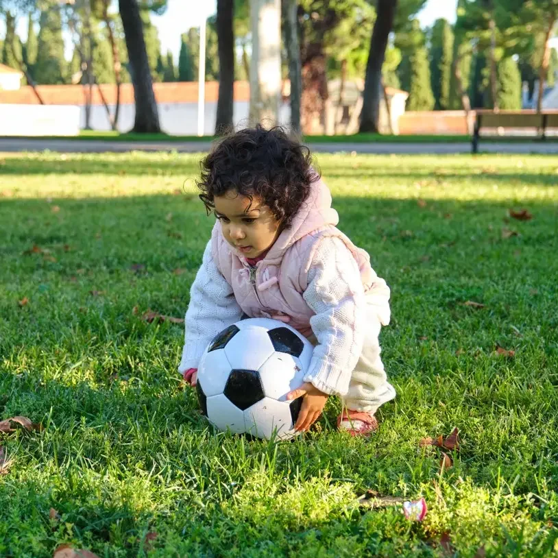 Vacunas son vitales para niños, sean o no migrantes en EE.UU.