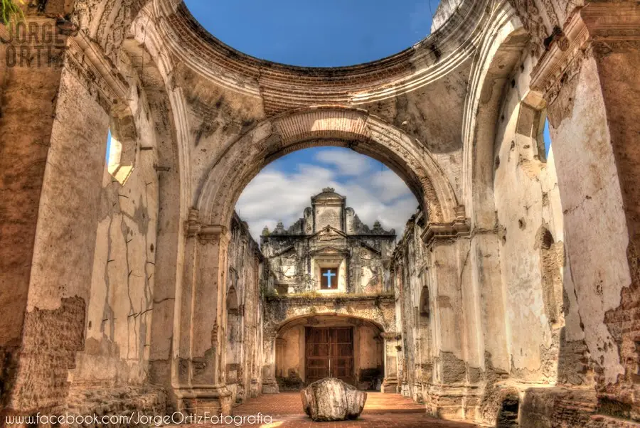 Ruinas del templo de la iglesia de San José. Foto: Jorge Ortiz