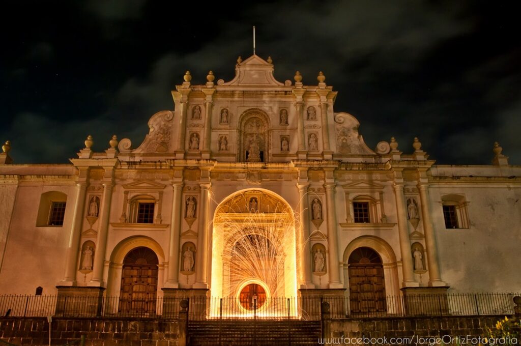 Catedral de San José, Antigua Guatemala. Foto: Jorge Ortiz