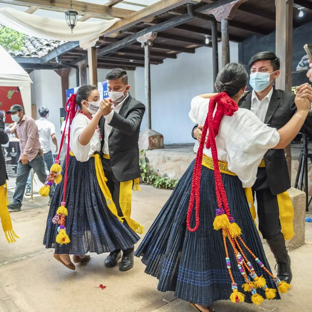 Etnia Q'eqchi en Coban, Bailadores de Carcha Foto ABel Juarez} – SoyMigrante.com – SoyMigrante.com